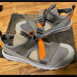 Chaco Odyssey gray sandal shoes
